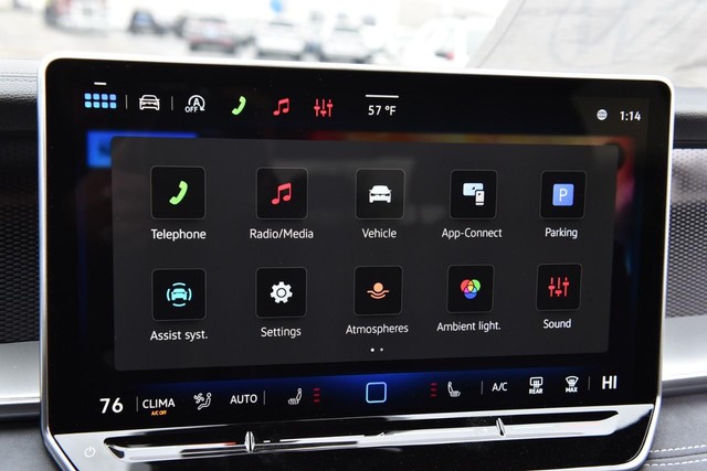 Volkswagen Tiguan Vehicle Image 15