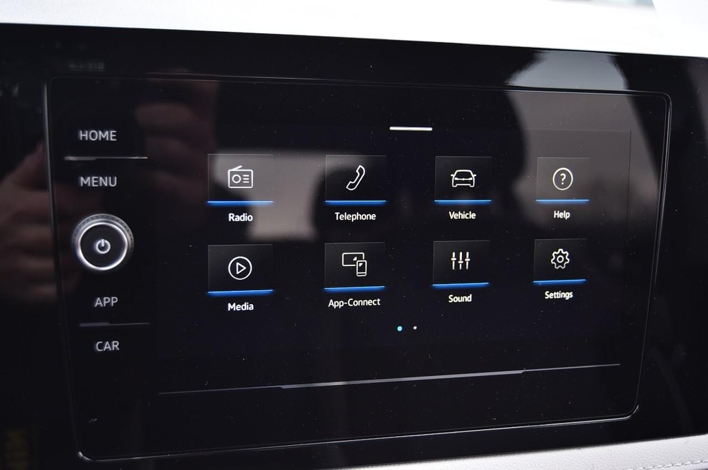 Volkswagen Taos Vehicle Full-screen Gallery Image 13