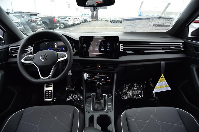 Volkswagen Jetta Vehicle Image 07