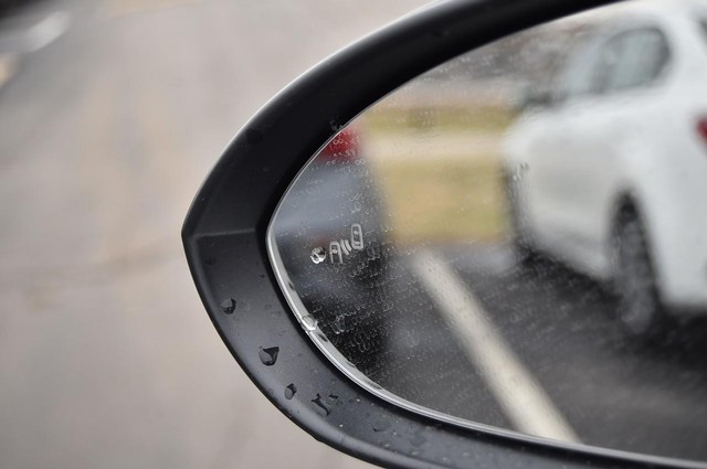 Volkswagen Jetta Vehicle Image 10