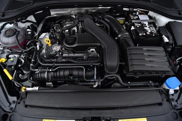 Volkswagen Jetta Vehicle Image 23