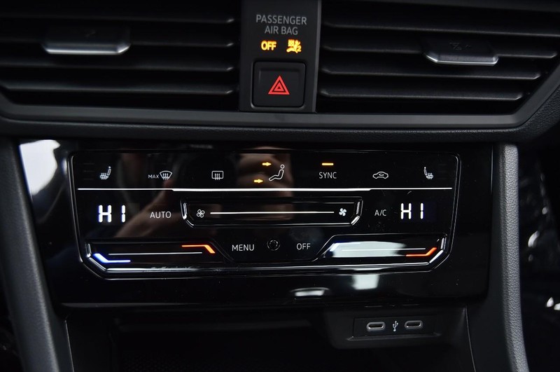 Volkswagen Jetta Vehicle Image 15