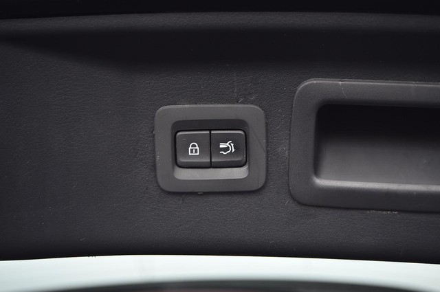 Mazda CX-90 Vehicle Image 26