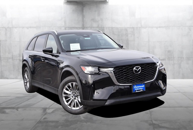 Mazda CX-90 Vehicle Image 02