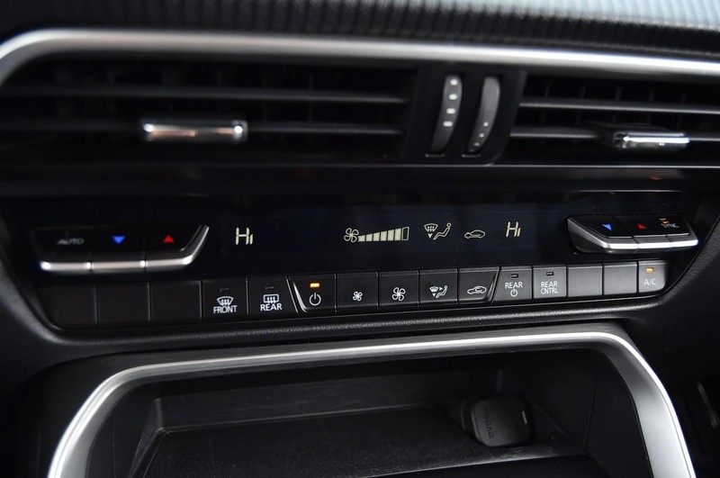 Mazda CX-90 Vehicle Image 15