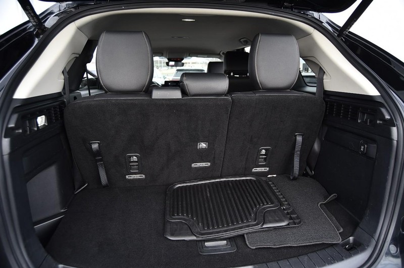 Mazda CX-90 Vehicle Image 25