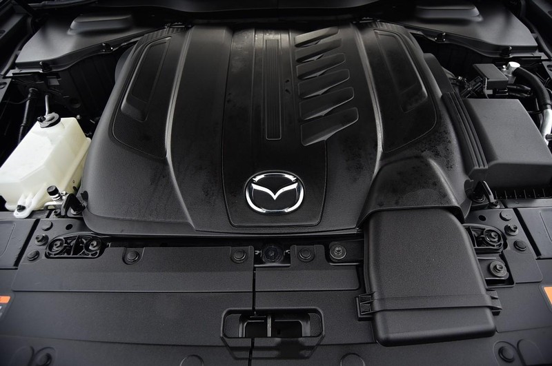 Mazda CX-90 Vehicle Image 27