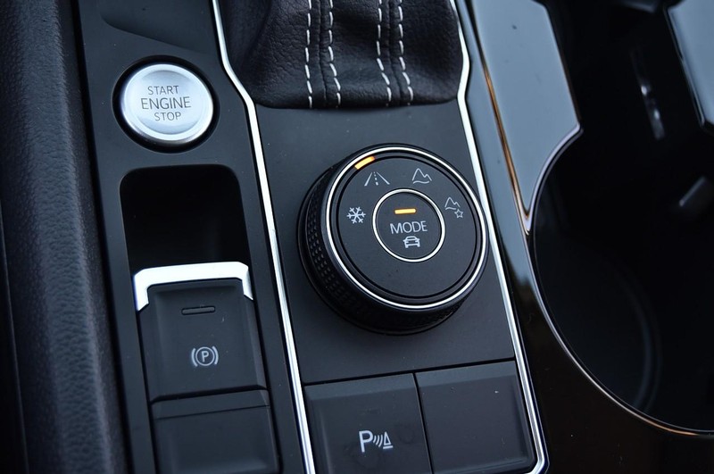 Volkswagen Atlas Vehicle Image 17