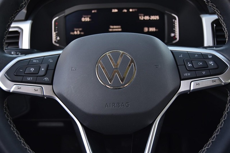 Volkswagen Atlas Vehicle Image 18