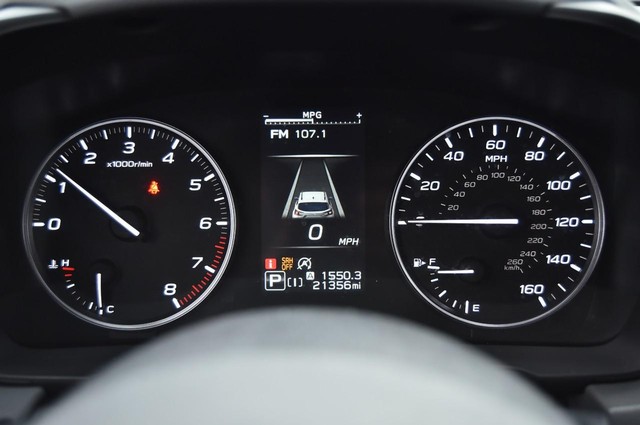 Subaru Crosstrek Vehicle Image 11