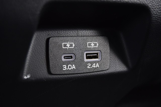 Subaru Crosstrek Vehicle Image 22