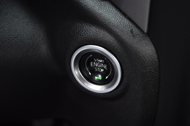 Chevrolet Silverado 1500 Vehicle Image 17