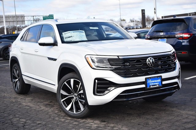 Volkswagen Atlas Cross Sport Vehicle Image 02