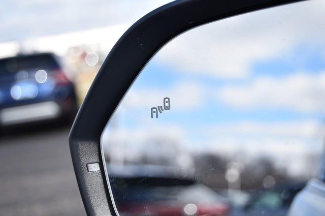 Volkswagen Atlas Cross Sport Vehicle Image 10