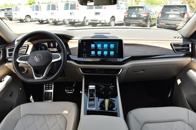 Volkswagen Atlas Vehicle Image 07