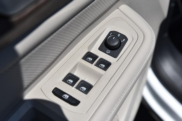 Volkswagen Atlas Vehicle Image 08