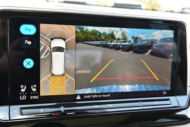 Volkswagen Atlas Vehicle Image 13