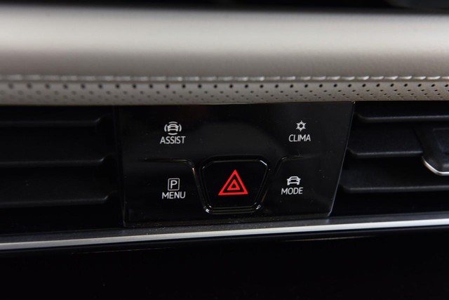 Volkswagen Atlas Vehicle Image 15
