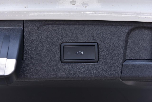 Volkswagen Atlas Vehicle Image 27