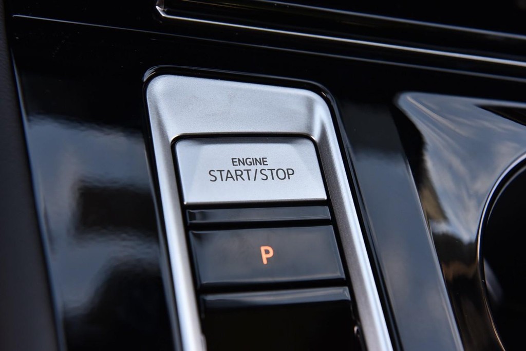 Volkswagen Atlas Vehicle Full-screen Gallery Image 17