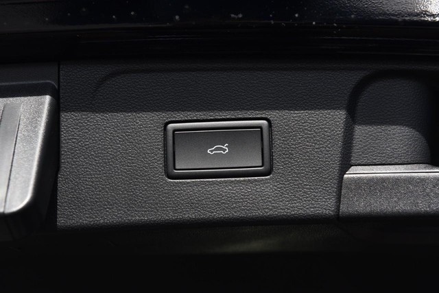 Volkswagen Atlas Vehicle Image 27