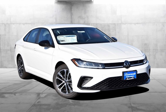 Volkswagen Jetta Vehicle Image 02