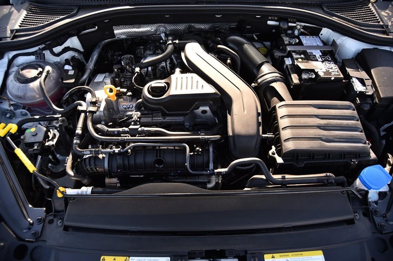 Volkswagen Jetta Vehicle Image 23