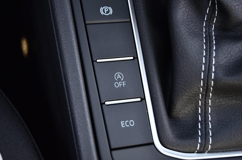 Volkswagen Jetta Vehicle Image 17