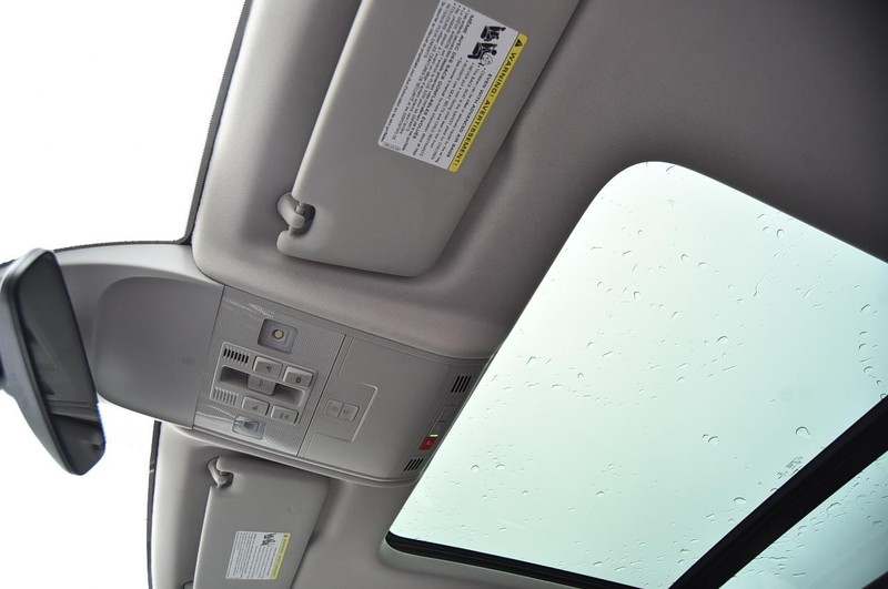 Volkswagen Taos Vehicle Image 22