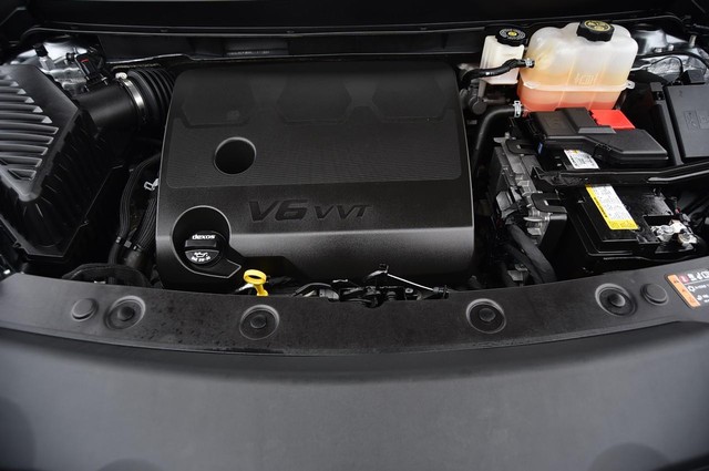 Buick Enclave Vehicle Image 30