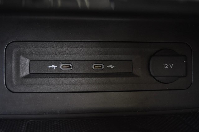 Volkswagen Atlas Vehicle Image 14