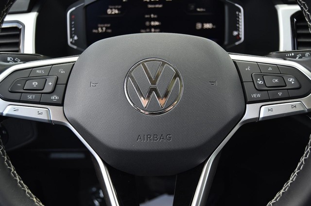 Volkswagen Atlas Vehicle Image 16