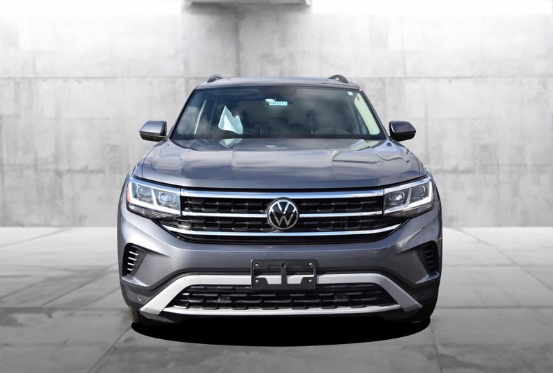 Volkswagen Atlas Vehicle Full-screen Gallery Image 4