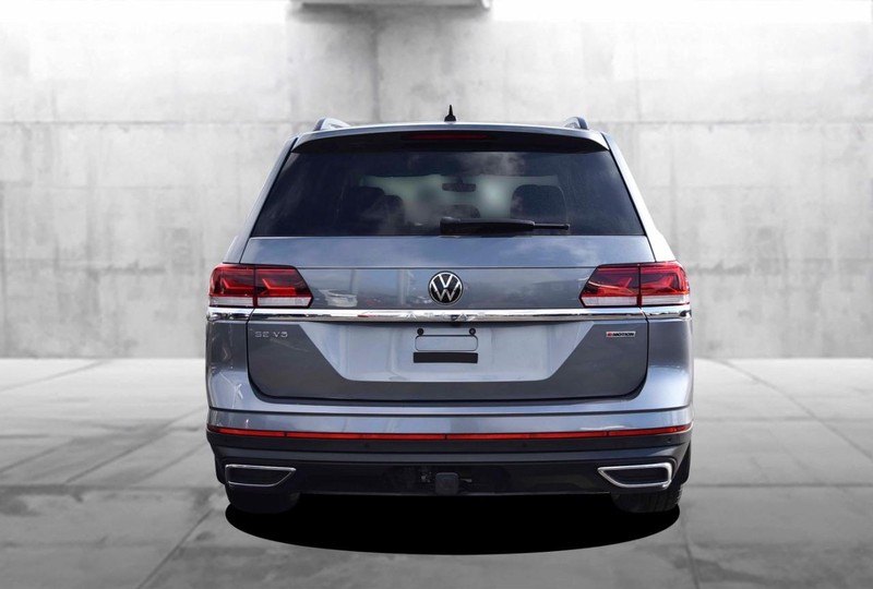 Volkswagen Atlas Vehicle Full-screen Gallery Image 6