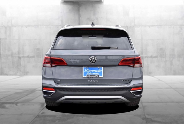 Volkswagen Taos Vehicle Image 06