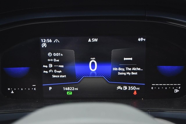 Volkswagen Taos Vehicle Image 11