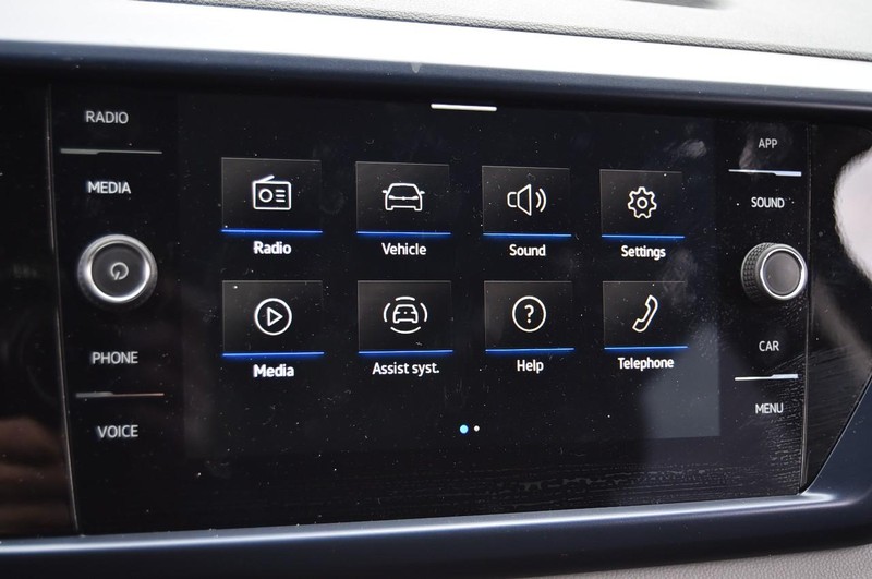 Volkswagen Taos Vehicle Image 13