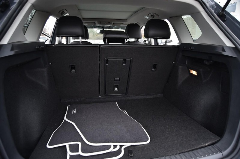 Volkswagen Taos Vehicle Image 25