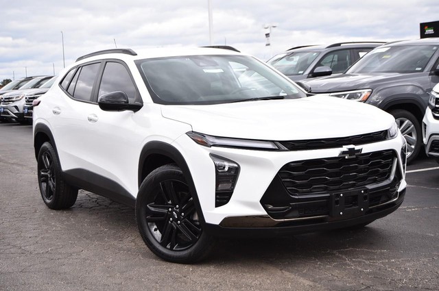 Chevrolet Trax Vehicle Image 02