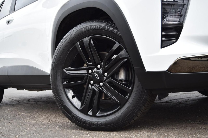 Chevrolet Trax Vehicle Full-screen Gallery Image 03