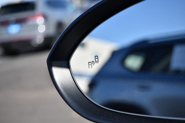 Volkswagen Jetta Vehicle Image 10