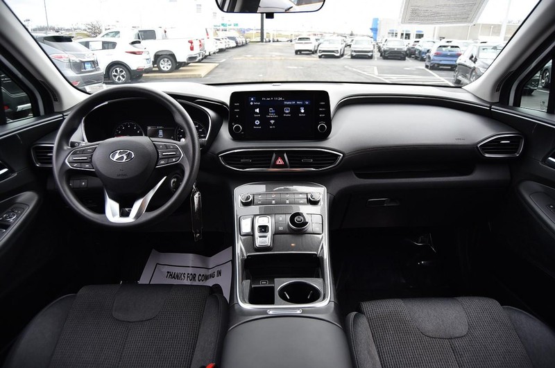 Hyundai Santa Fe Vehicle Image 07
