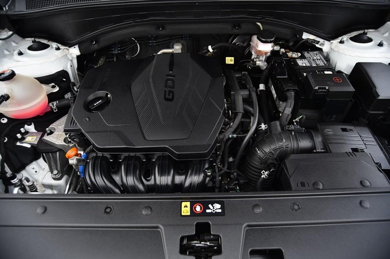 Hyundai Santa Fe Vehicle Image 22