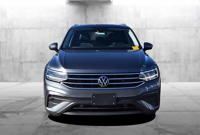 Volkswagen Tiguan Vehicle Image 04