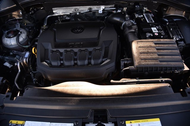 Volkswagen Tiguan Vehicle Image 25