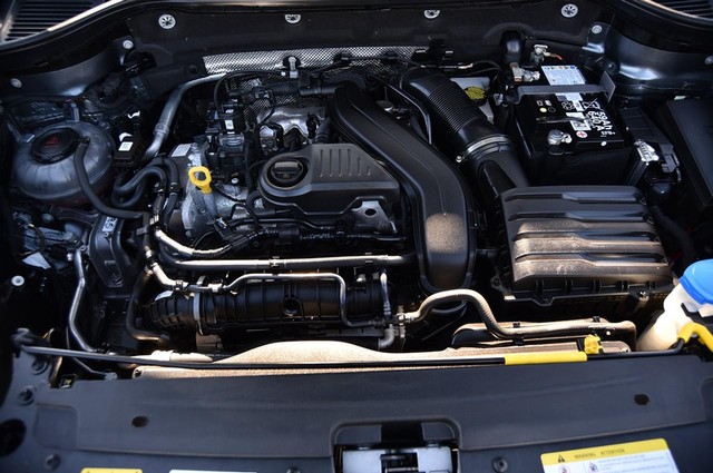 Volkswagen Taos Vehicle Image 25