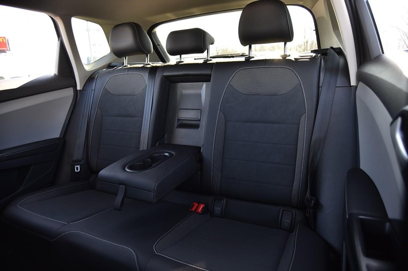 Volkswagen Taos Vehicle Full-screen Gallery Image 21