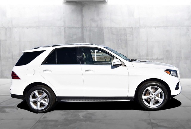 Mercedes-Benz GLE Vehicle Image 05