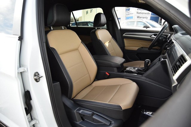 Volkswagen Atlas Cross Sport Vehicle Image 20