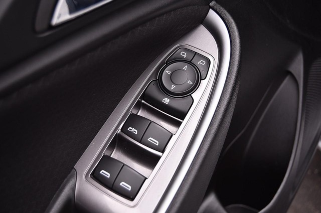 Chevrolet Malibu Vehicle Image 08